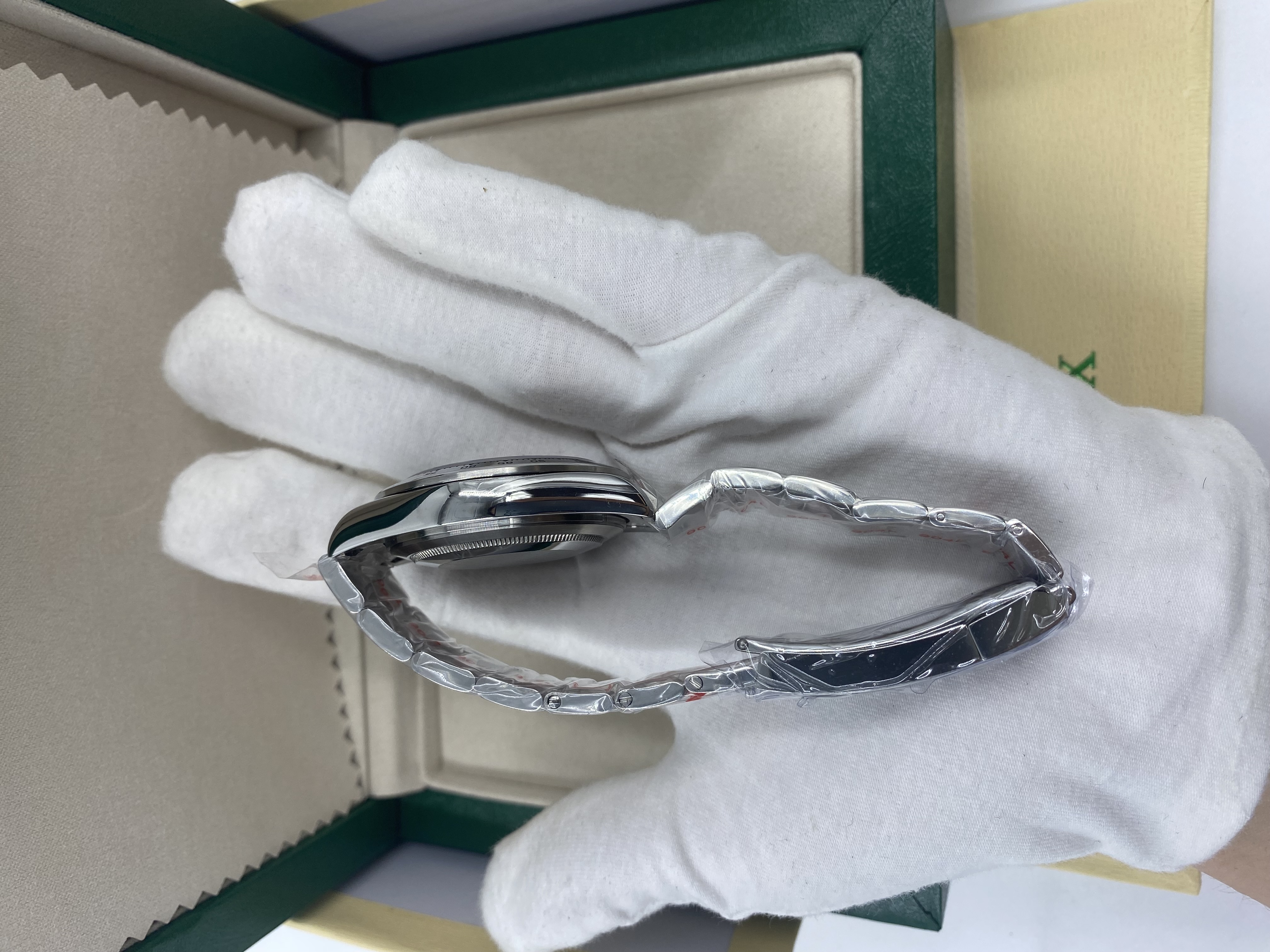 R01ex Trithong had his own Cal.4130