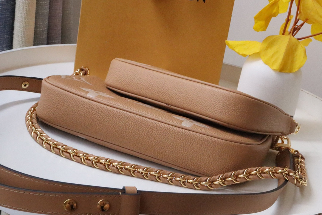 L0vis Vvtt0n Multi Pochette Accessories Bag