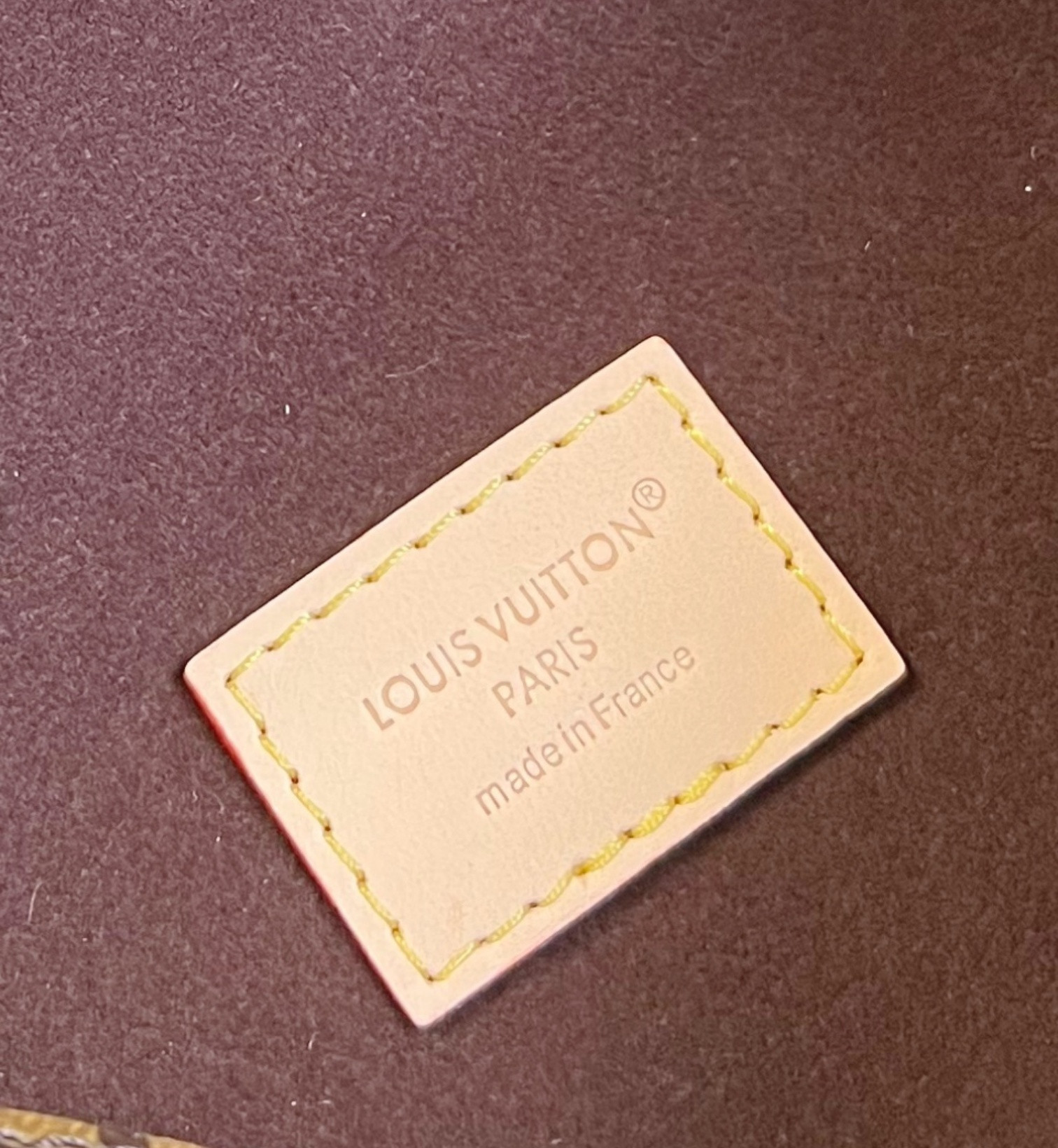 L0vis Vvtt0n Pochette Camille Handbag