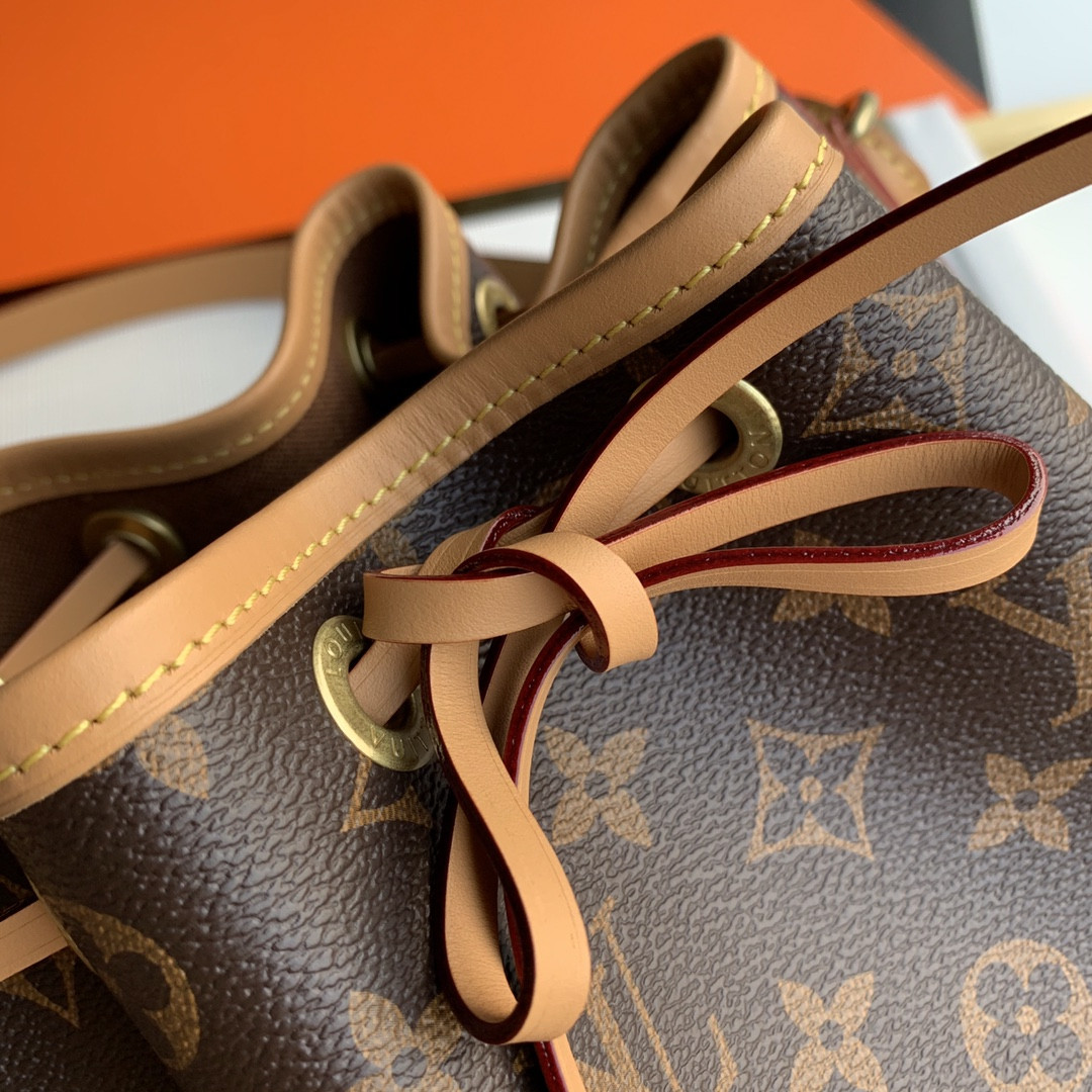 L0vis Vvtt0n Noe Bb Bag