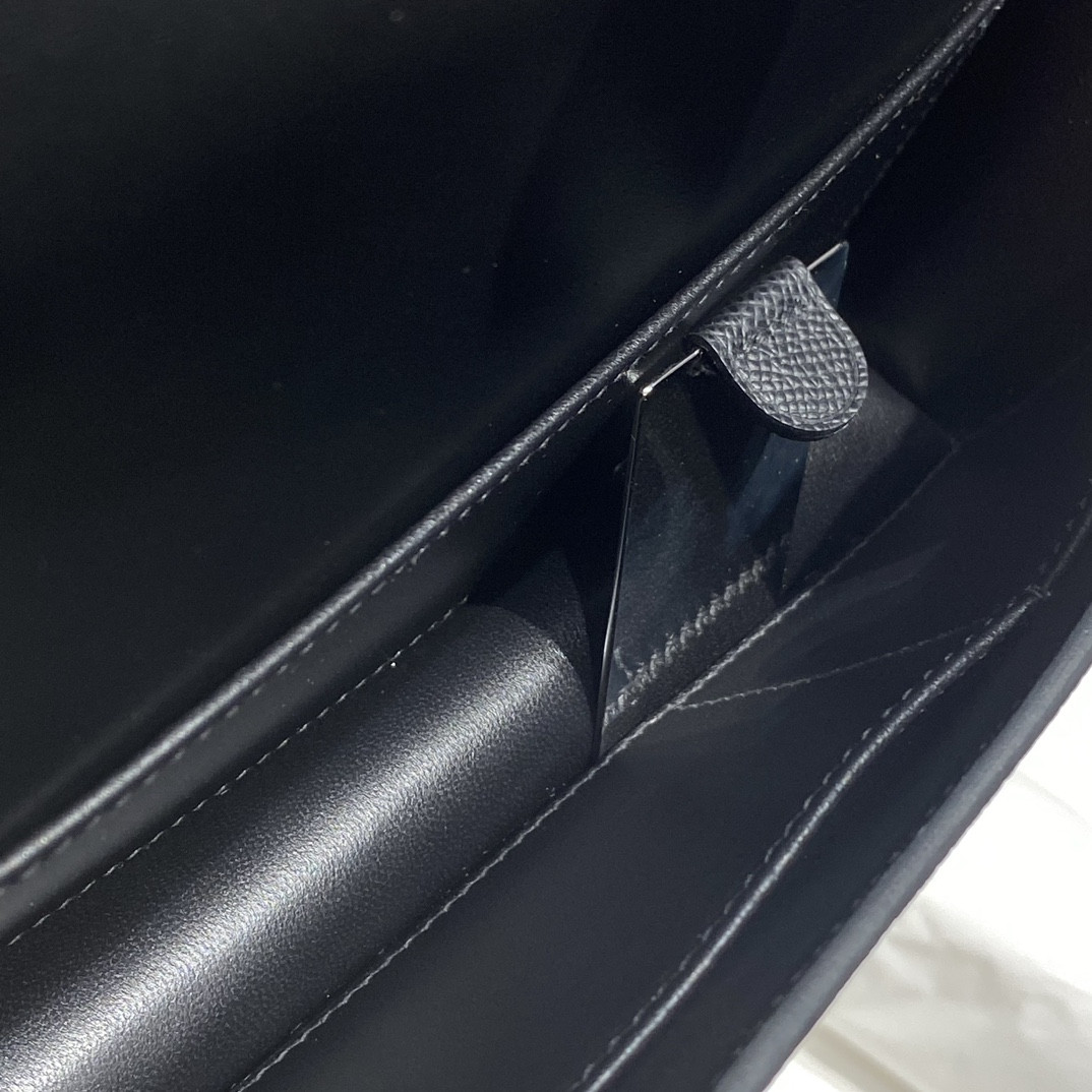 H**me5 Constance Elan