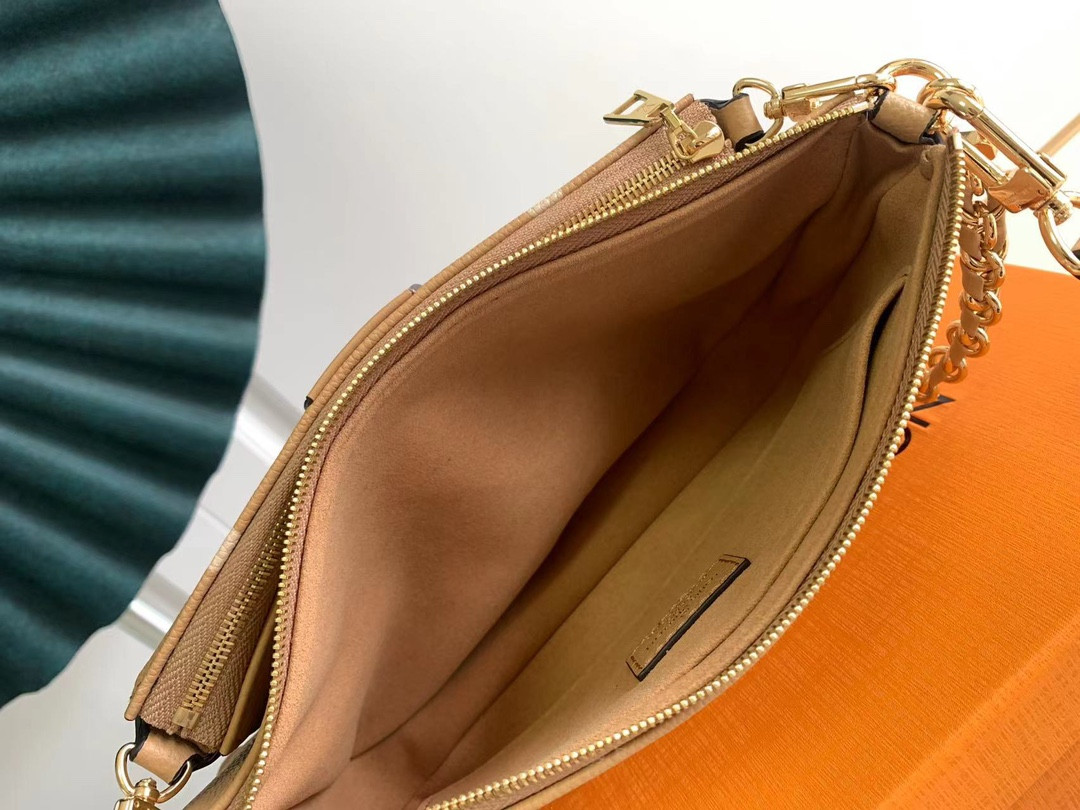 L0vis Vvtt0n Multi Pochette Accessories Bag