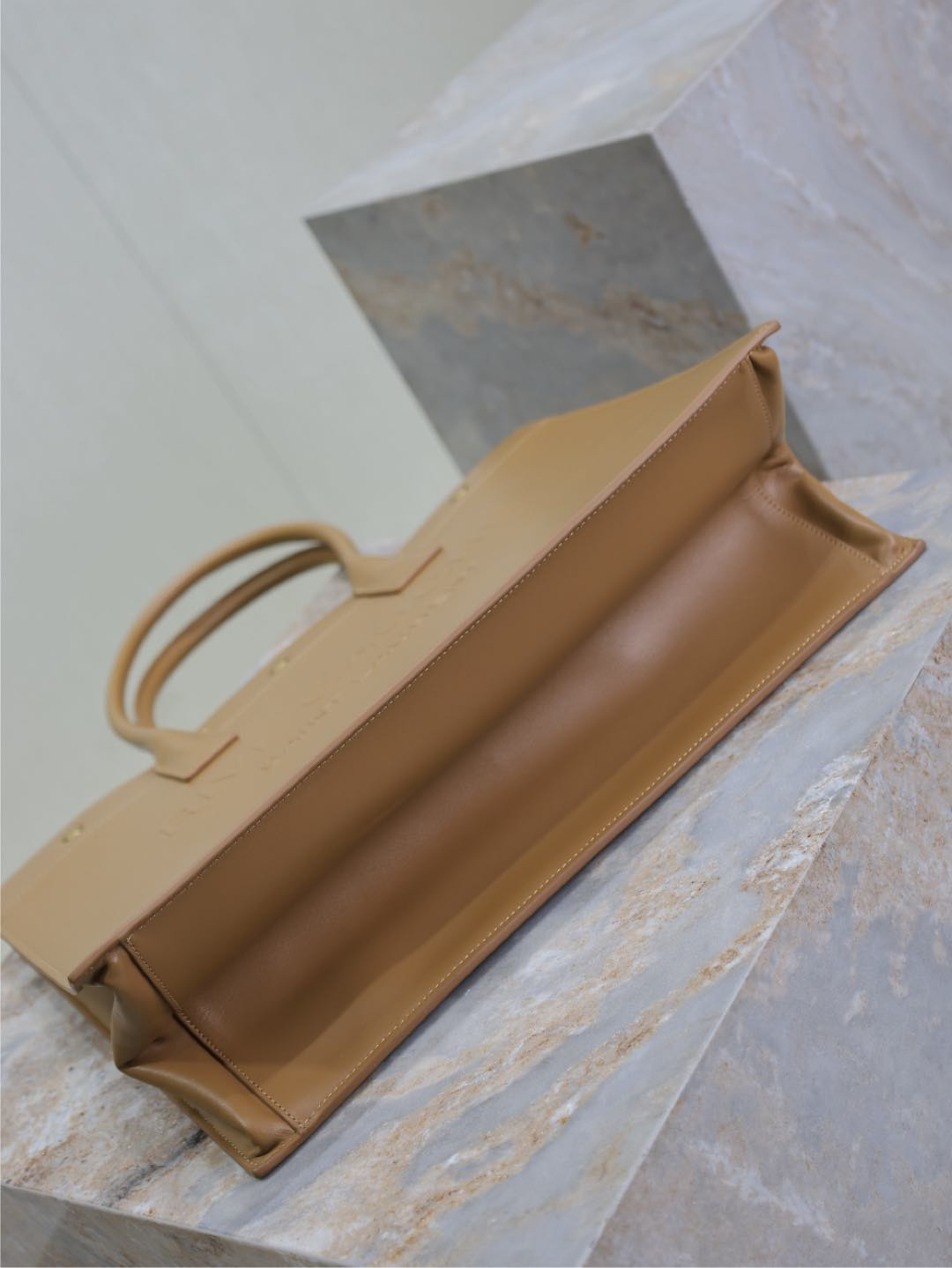 Y51 Rive Gauche Tote Bag