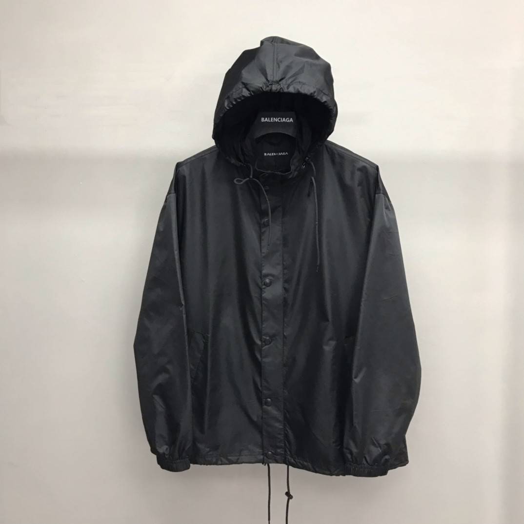 Ba1en*iaga masking tape trench coat