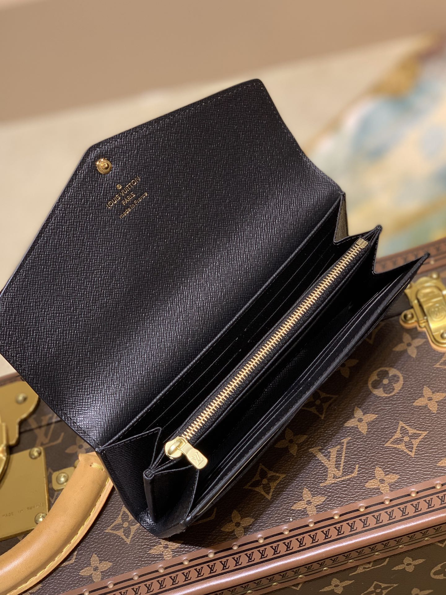 L0vis Vvtt0n Sarah Bag