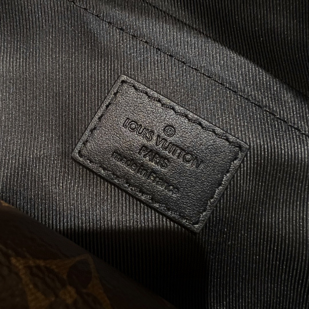 L0vis Vvtt0n Palm Springs Bag