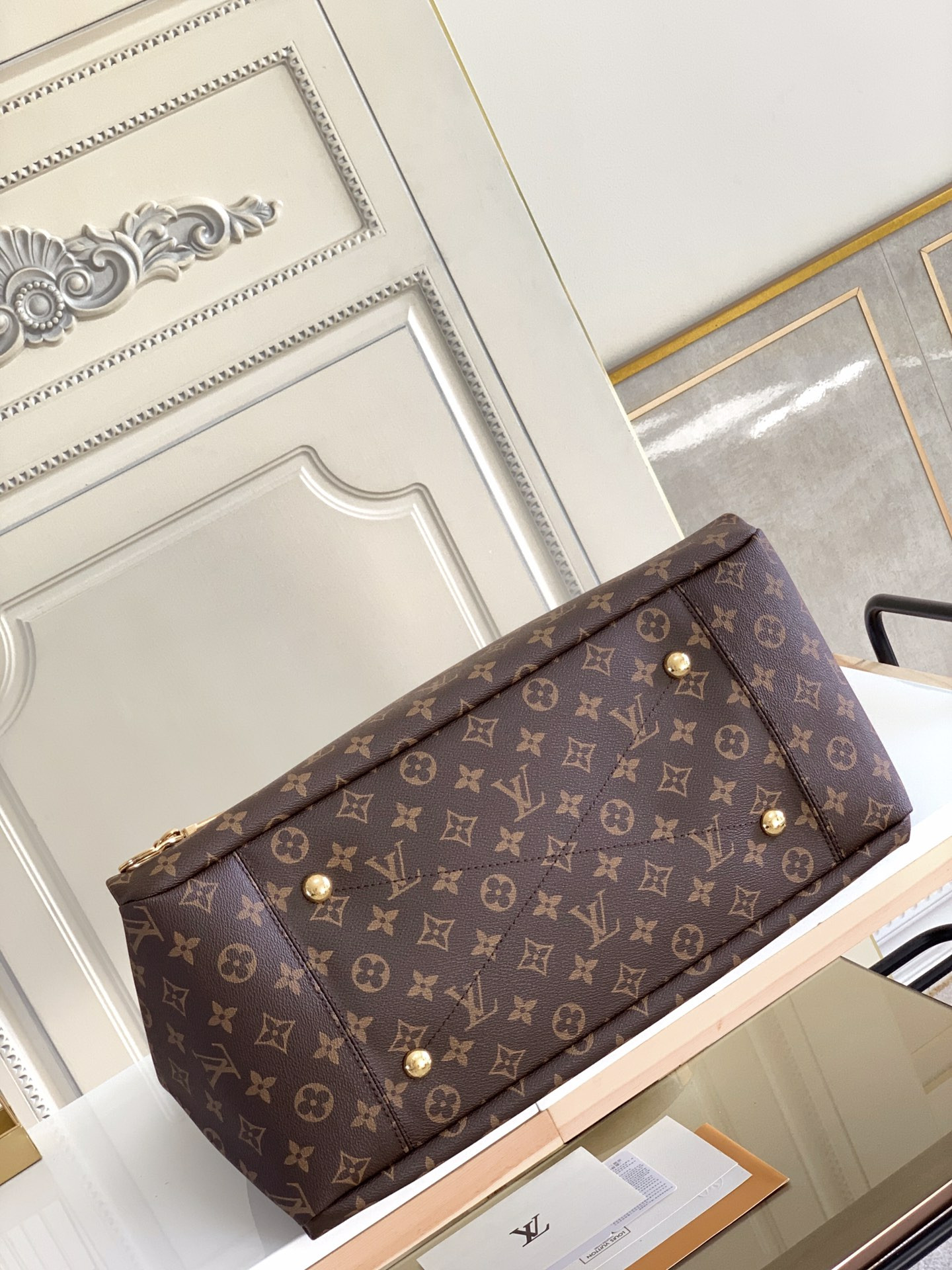 L0vis Vvtt0n Artsy Bag