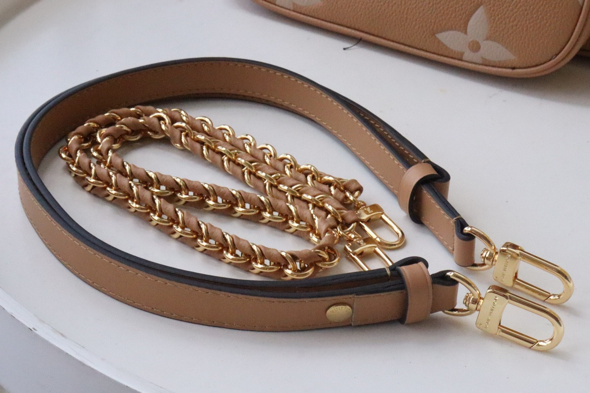 L0vis Vvtt0n Multi Pochette Accessories Bag