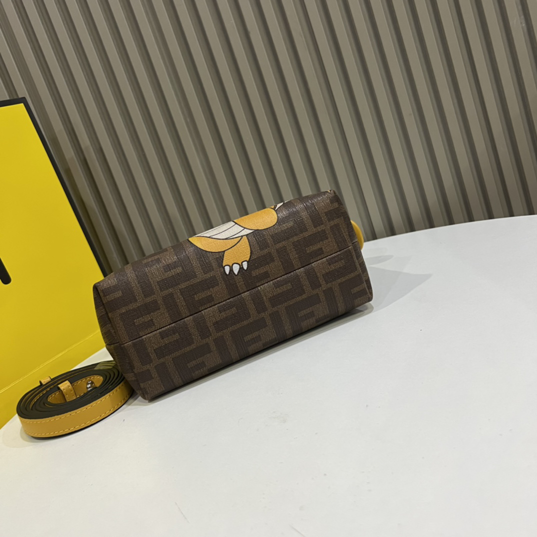 F**di Mini ByThe Way Mini Bag Model: 6013 Size 17x18x8cm