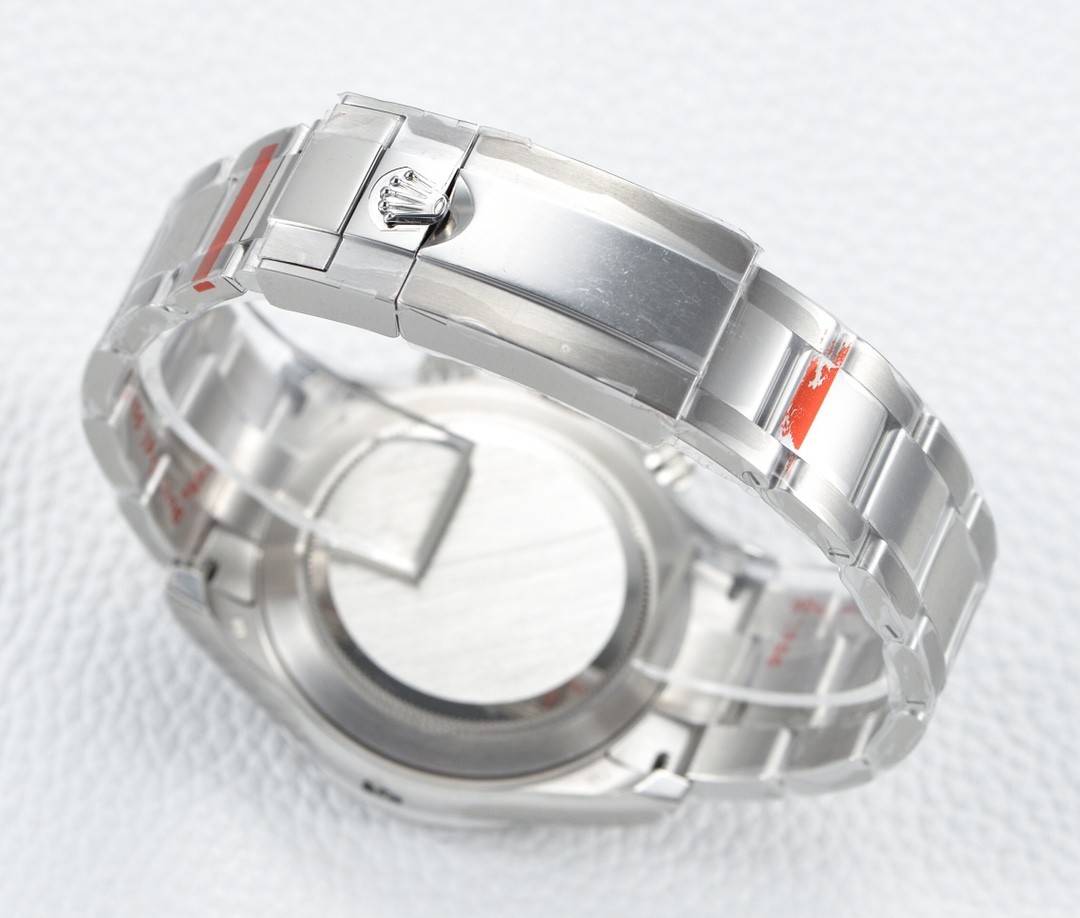 R01ex Trithong had his own Cal.4130