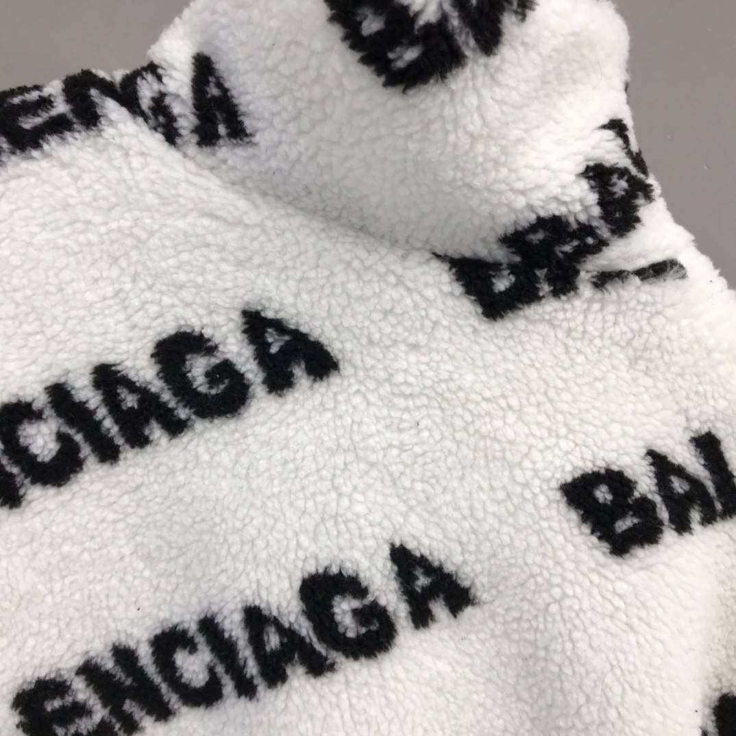 Ba1en*iaga lambskin jacket