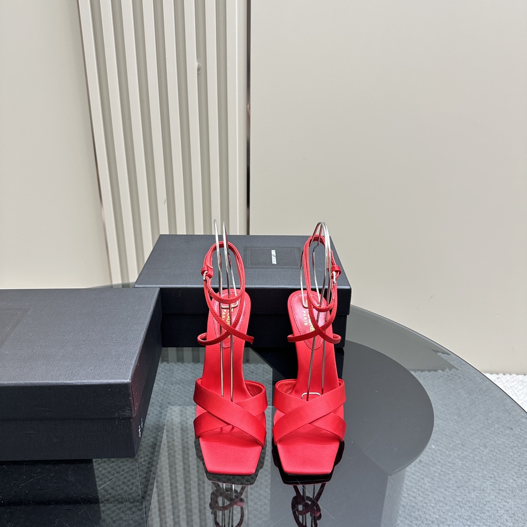 Y51 SS2024 Summer New Product Metal Head Elegant High Heels Heel height: 10.5cm Size: 35-42 (40, 41, 42 custom)