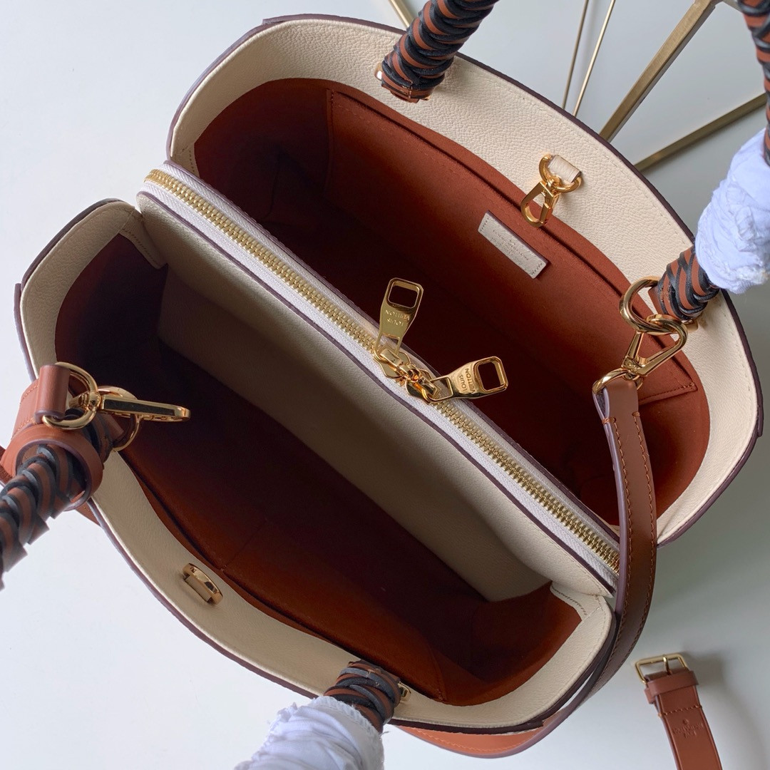 L0vis Vvtt0n Montaigne Bb Bag