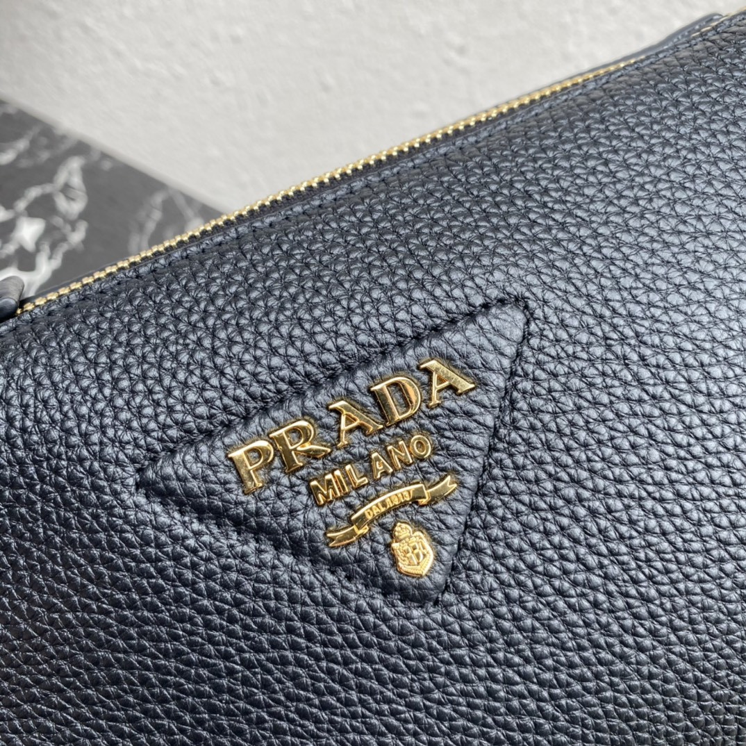 Pra*a Leather Shoulder Bag