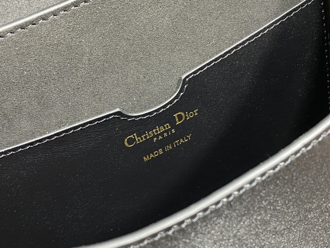 Large D10r Bobby Bag