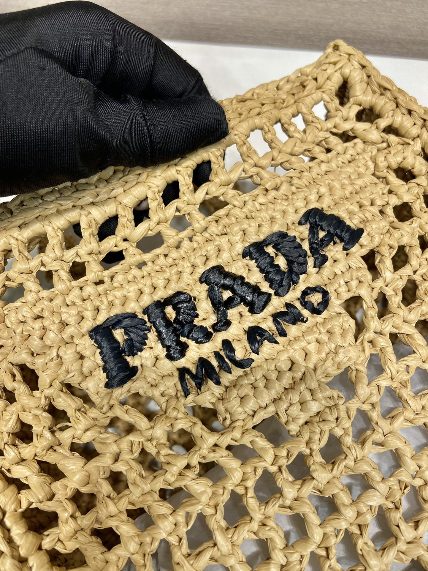 Pra*a Crochet Tote Bag