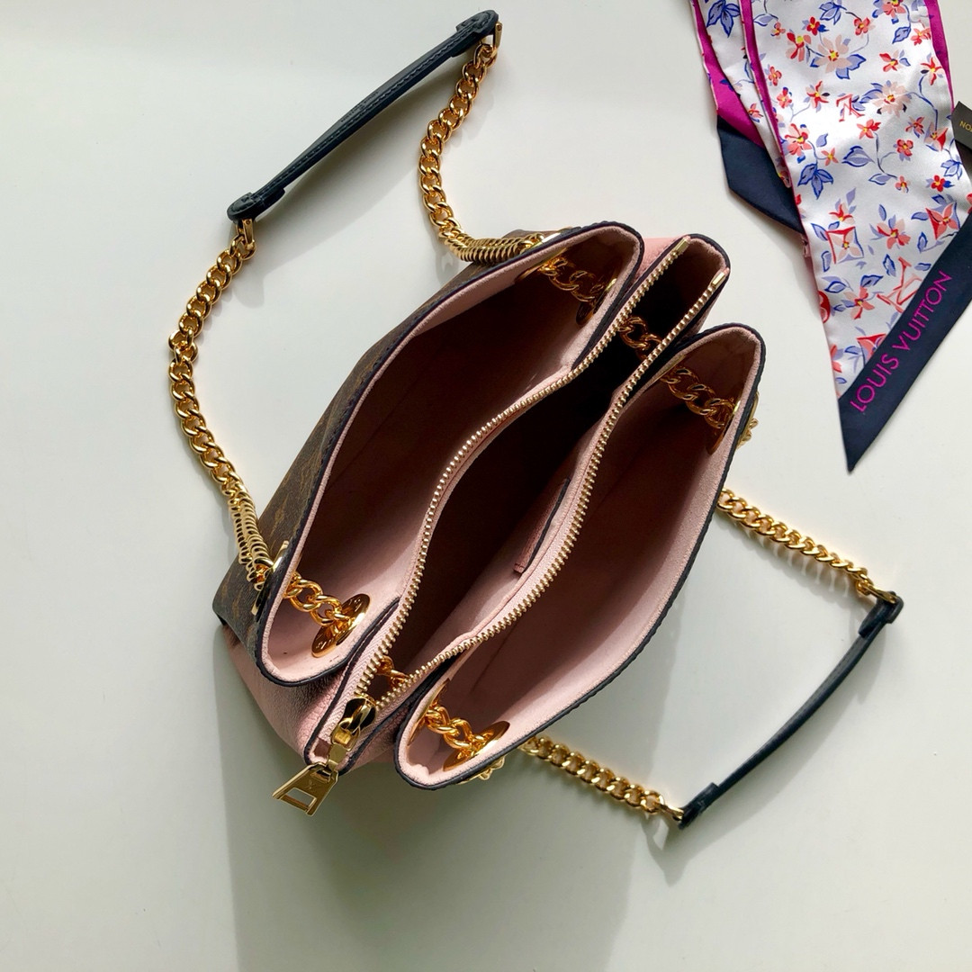 L0vis Vvtt0n Surene Bag