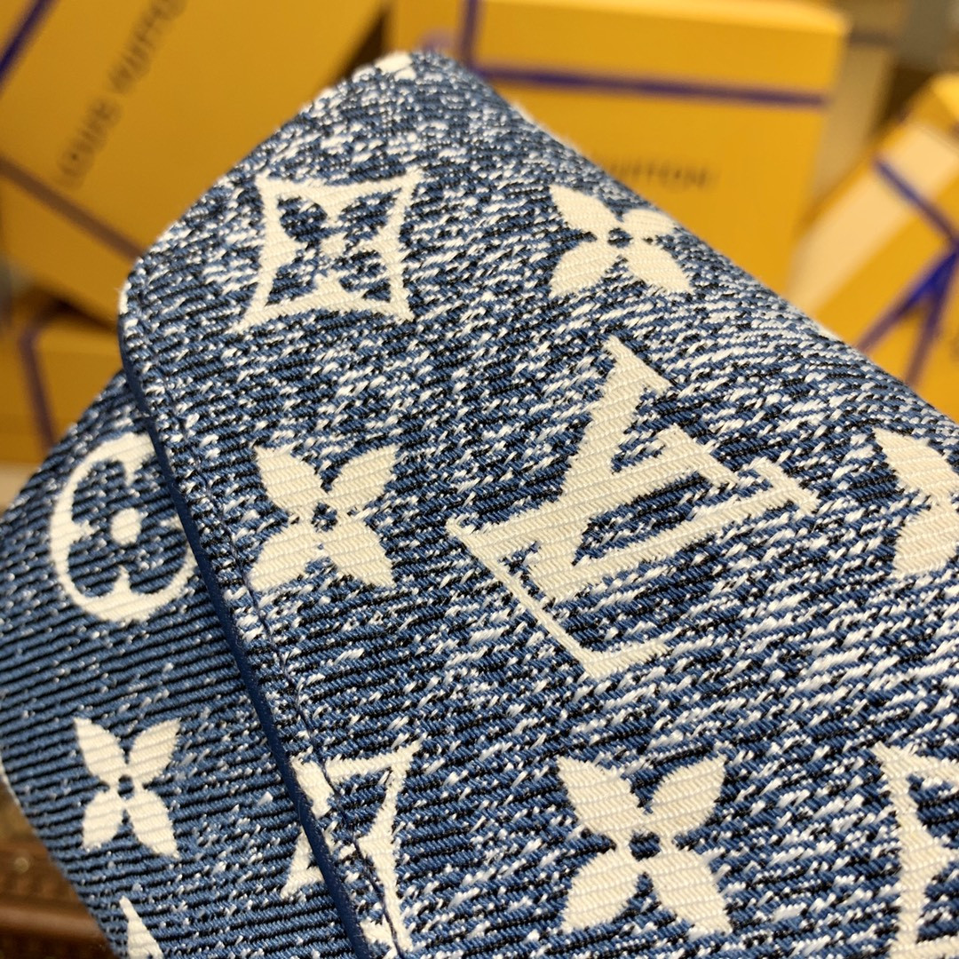 L0vis Vvtt0n Sarah Bag