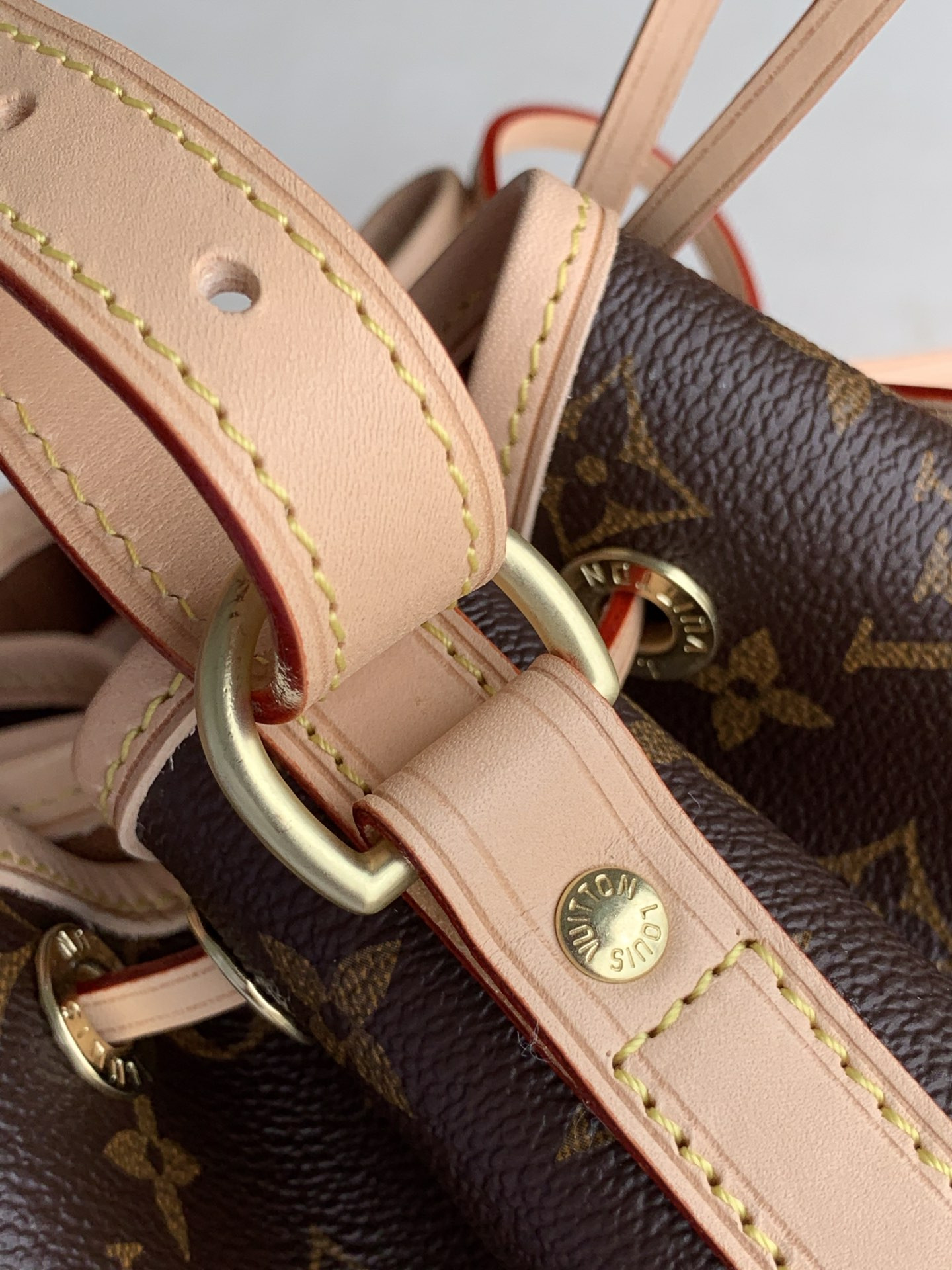 L0vis Vvtt0n Noe Bb Bag