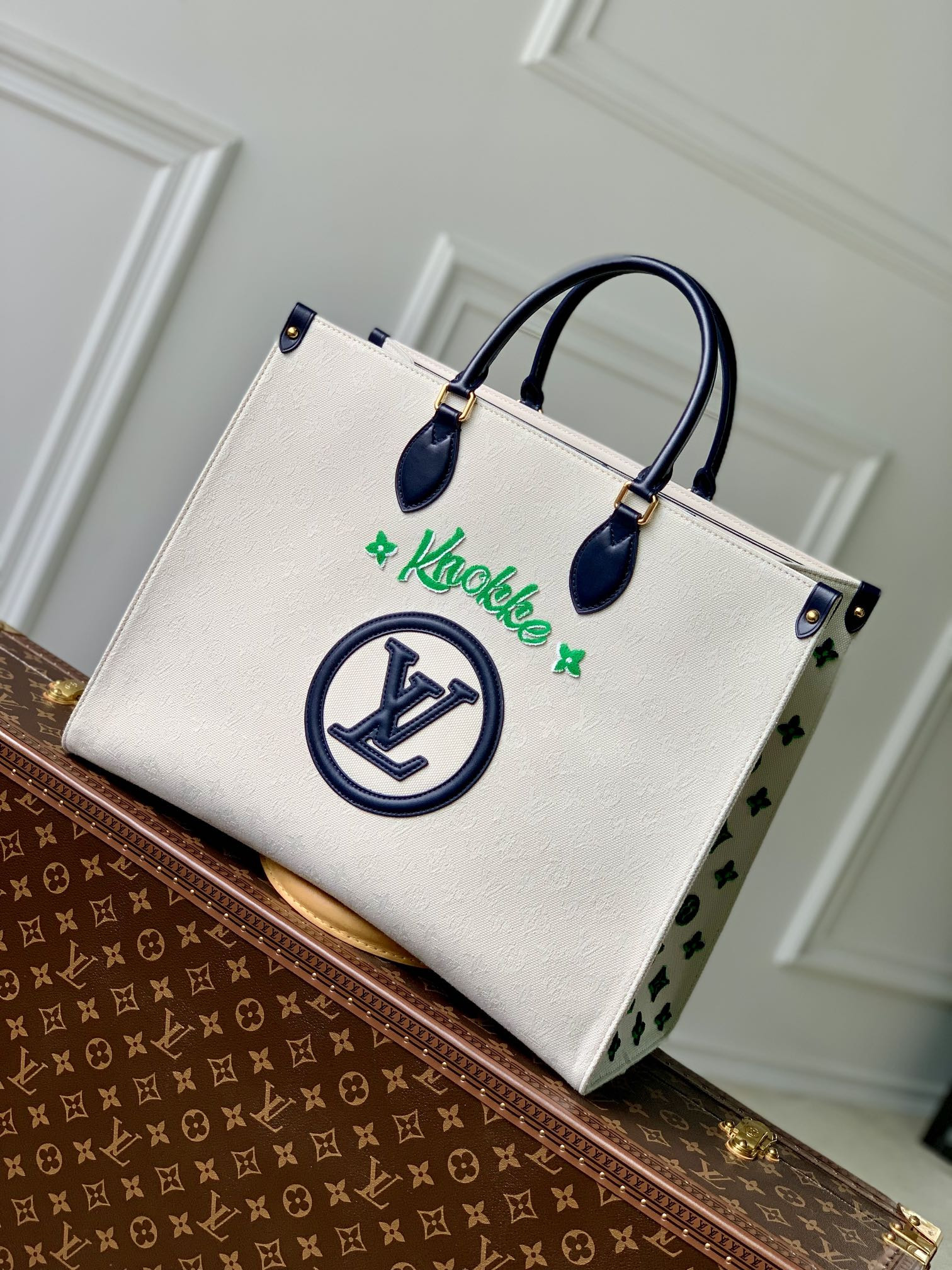 L0vis Vvtt0n Onthego Bag