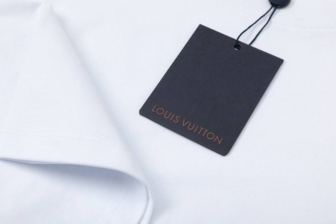 L0vis Vvtt0n 23SS logo printed t-shirt