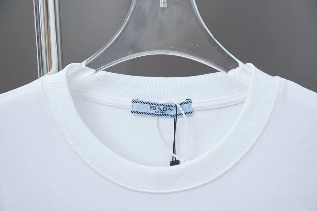 2025 Best-Selling Pocket T-Shirt