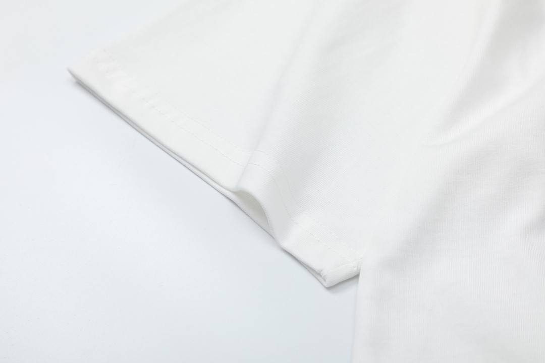 Gvc*1  23SS double G vertical stripe foam printed t-shirt