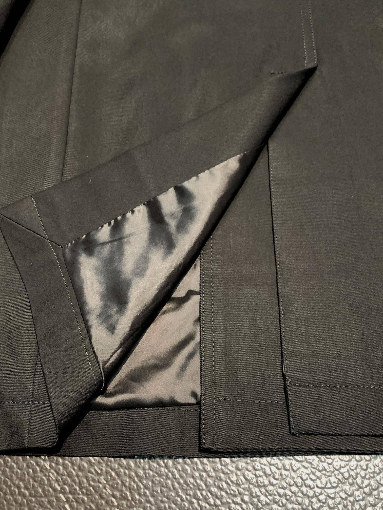 Ch*0me He**ts coat windbreaker