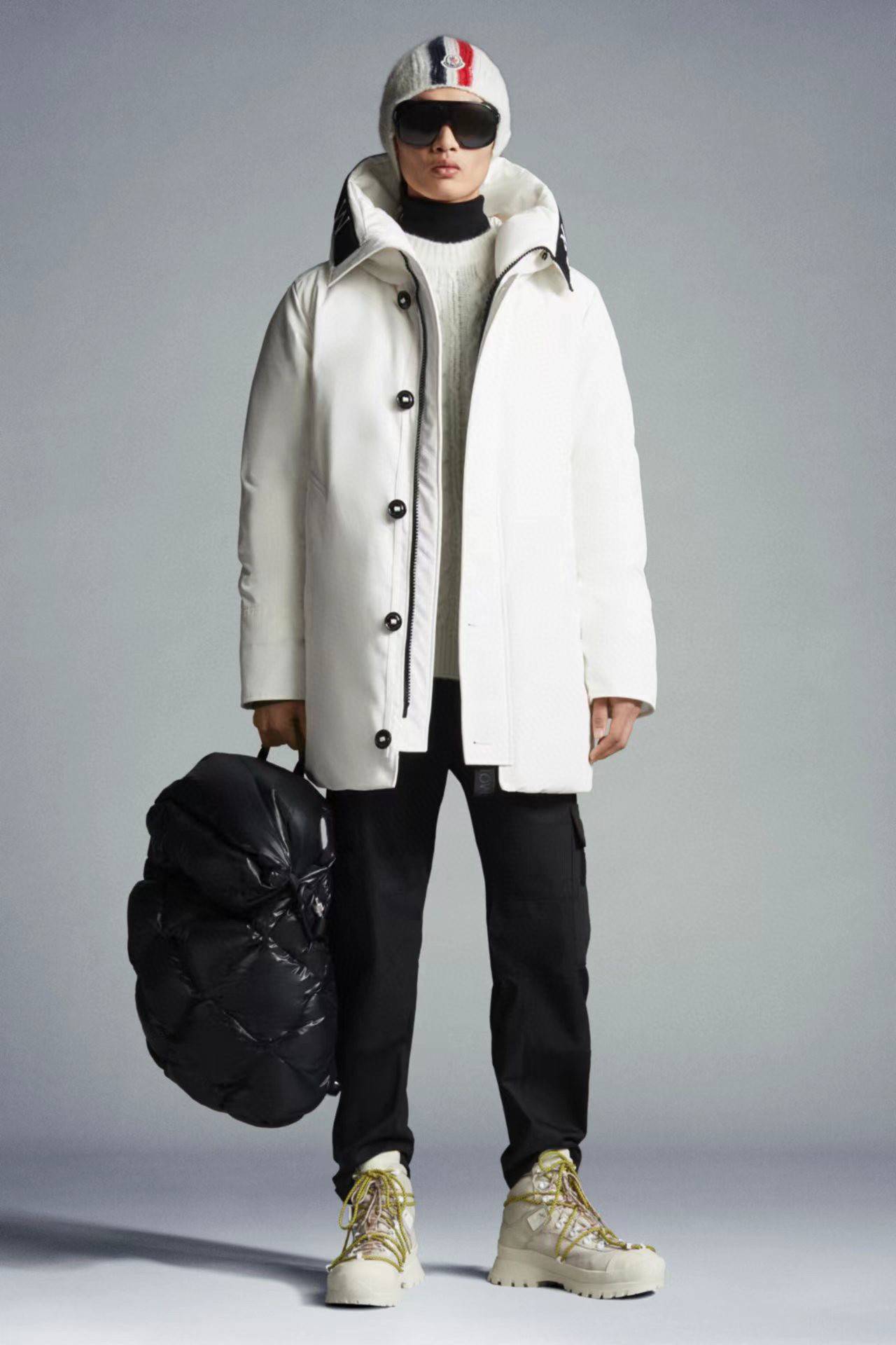 Moncler Men's hooded down jacket