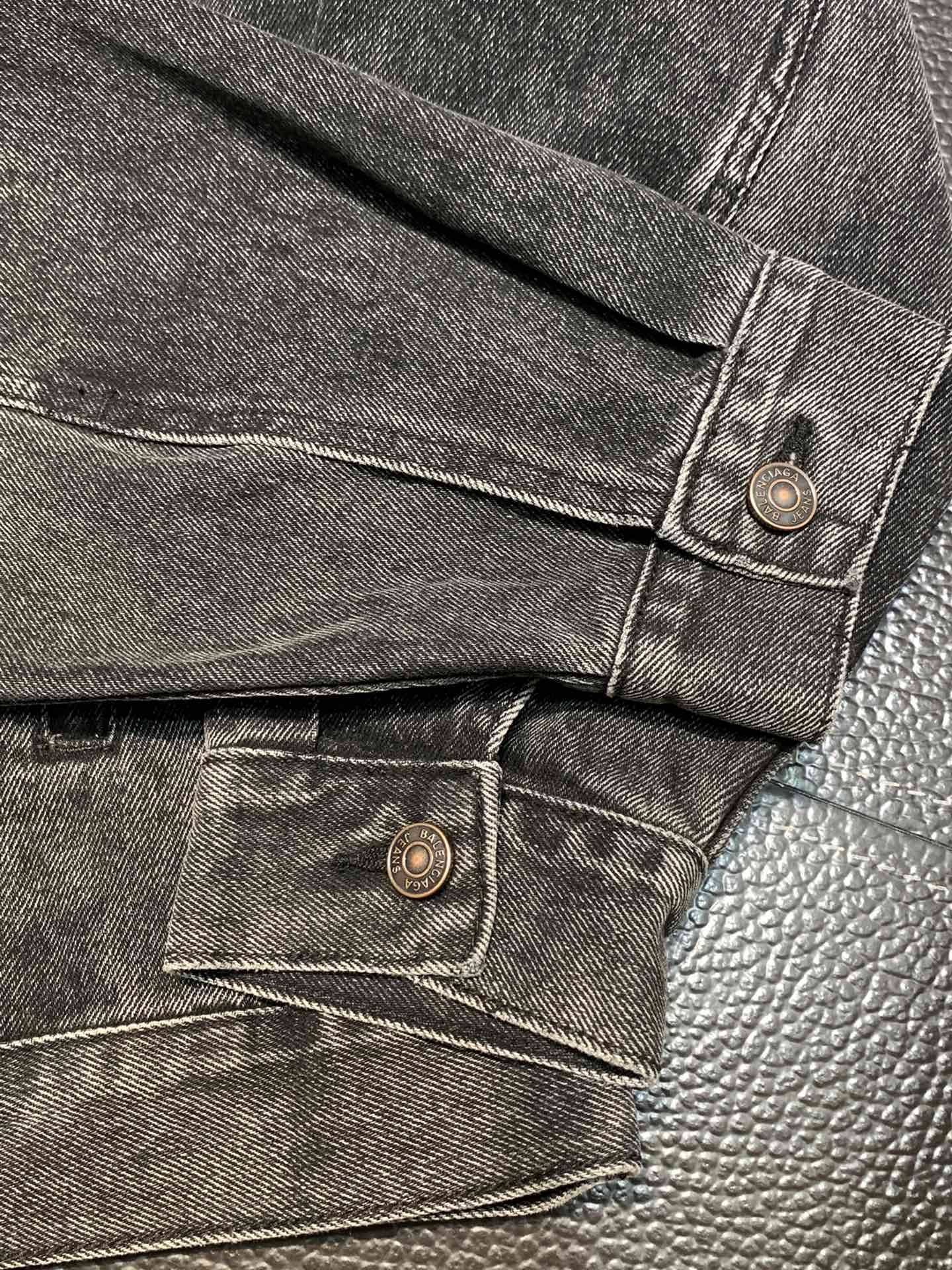 Ba1en*iaga  hooded stand collar jacket