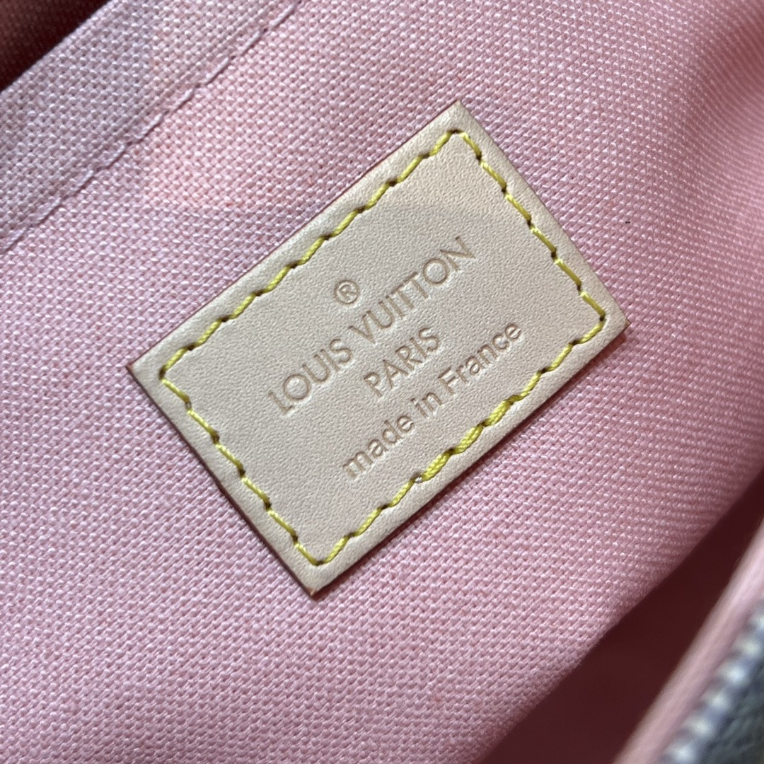 L0vis Vvtt0n Croisette Bag