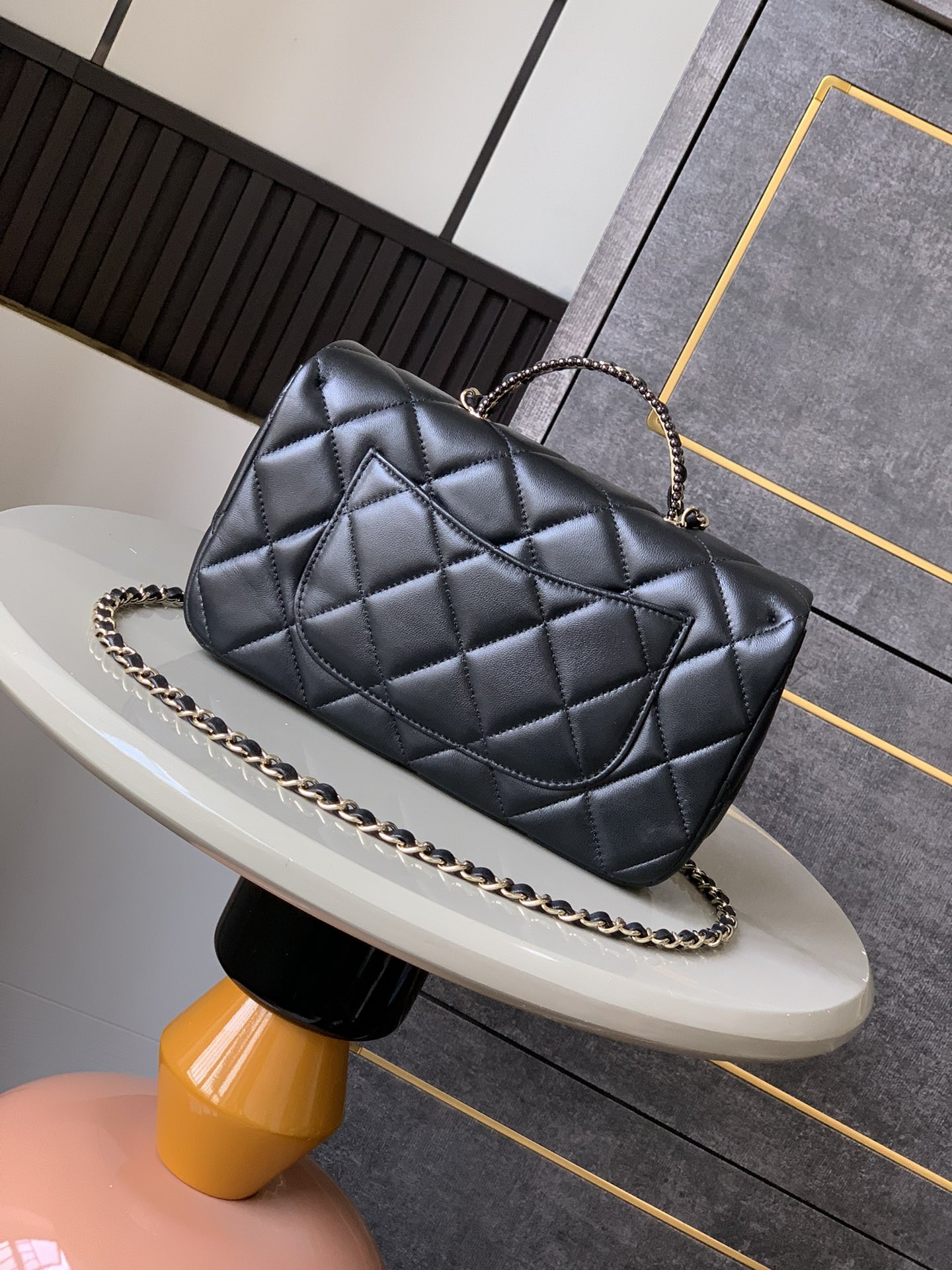 Ch**el 25p Classic Hand Bag With Gold Handware