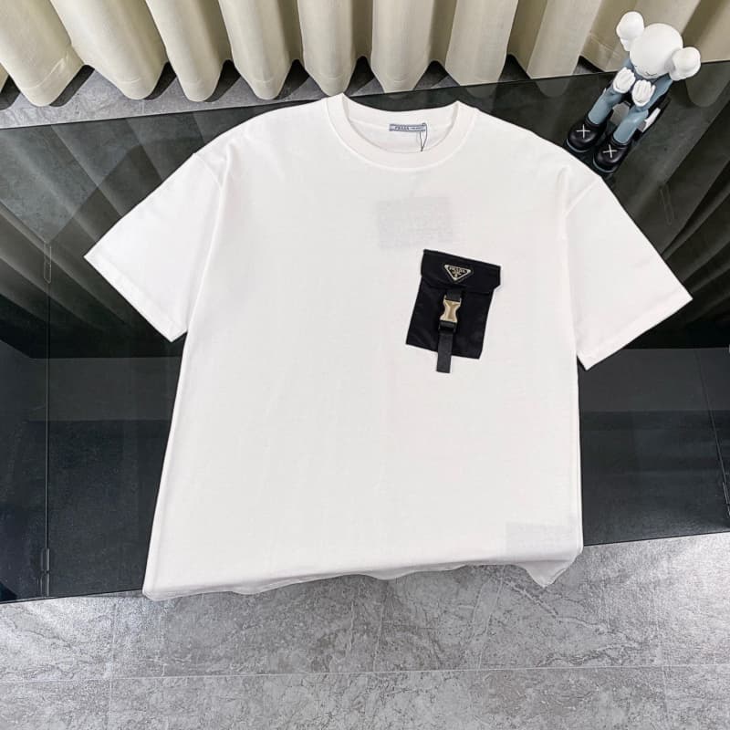 Utility Pocket T-shirt