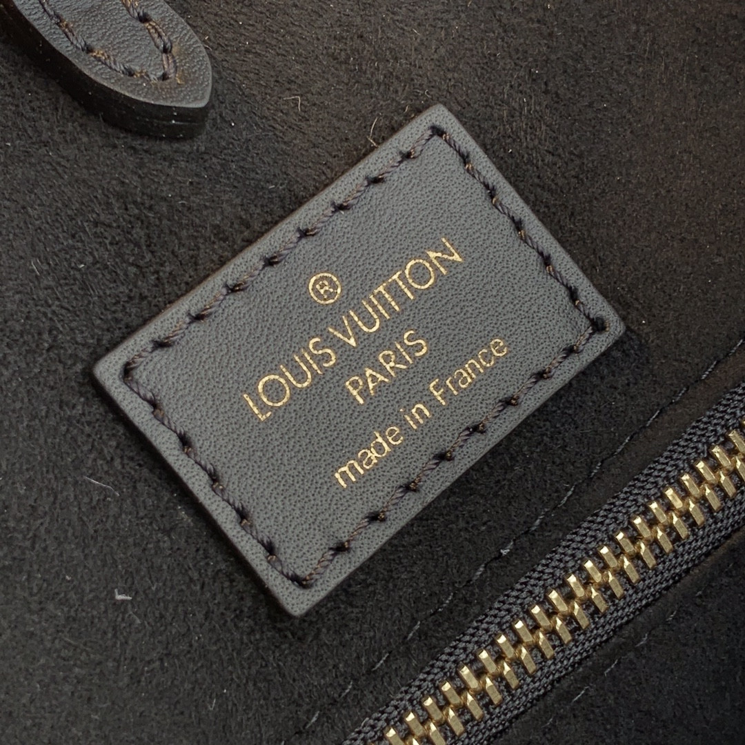 L0vis Vvtt0n Fold Tote Bag