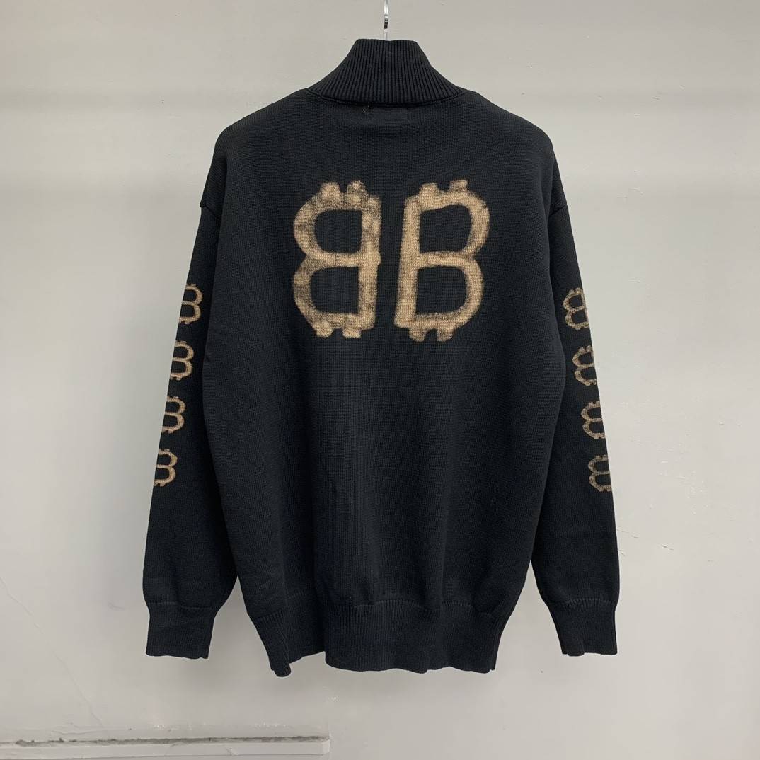Ba1en*iaga Bitcoin turtleneck sweater
