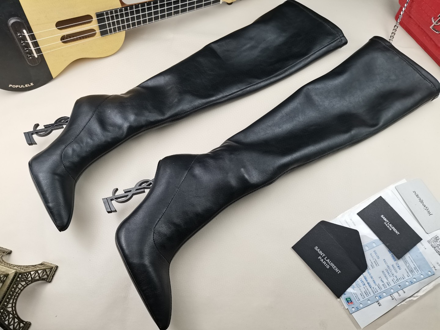 Y51 classic letter metal heel 22-inch boots, elastic boots Heel height: 10.5CM Size: 35-42 (41.42 custom-made, no return or exchange)