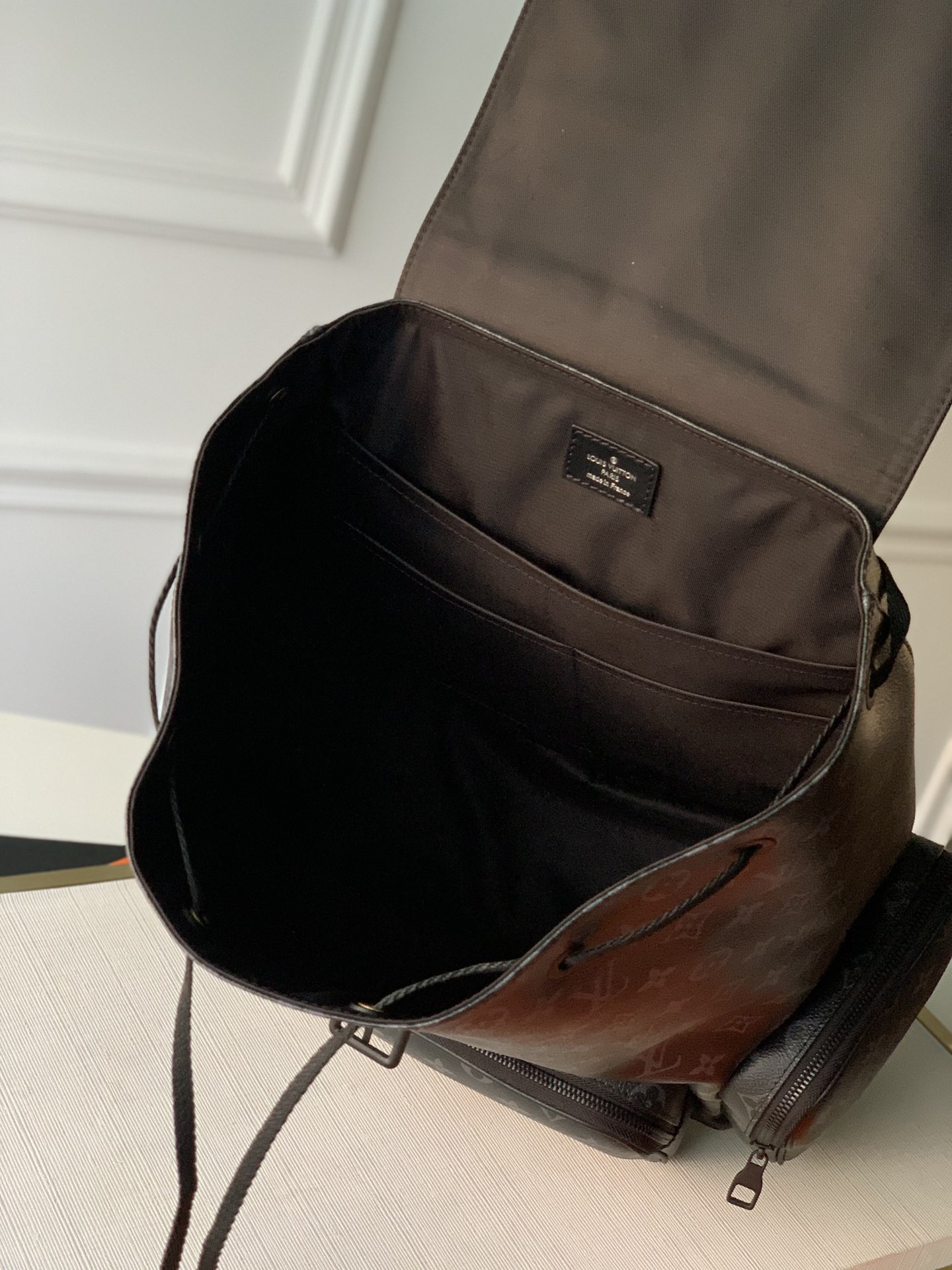 L0vis Vvtt0n Trio Bag