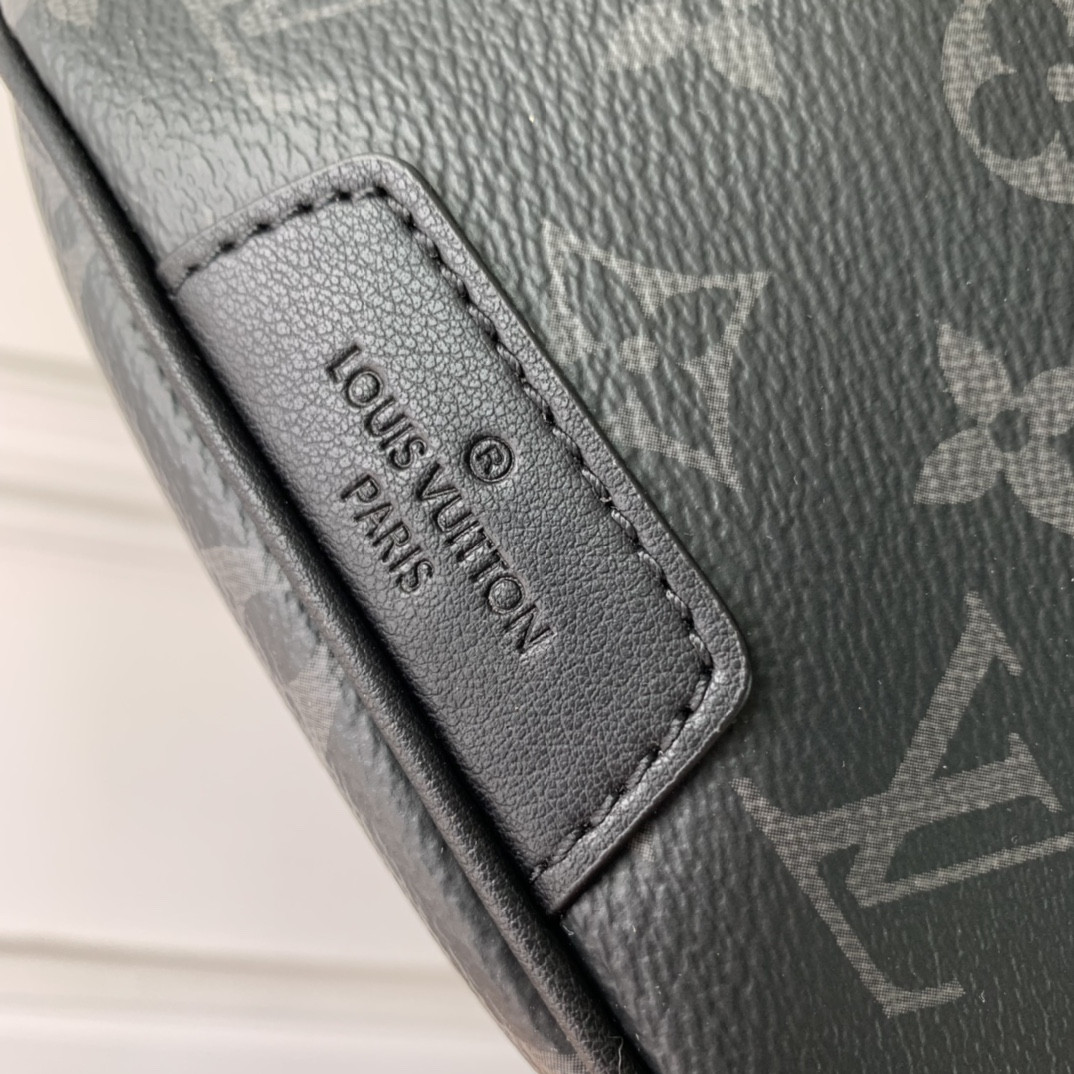 L0vis Vvtt0n Discovery Bag