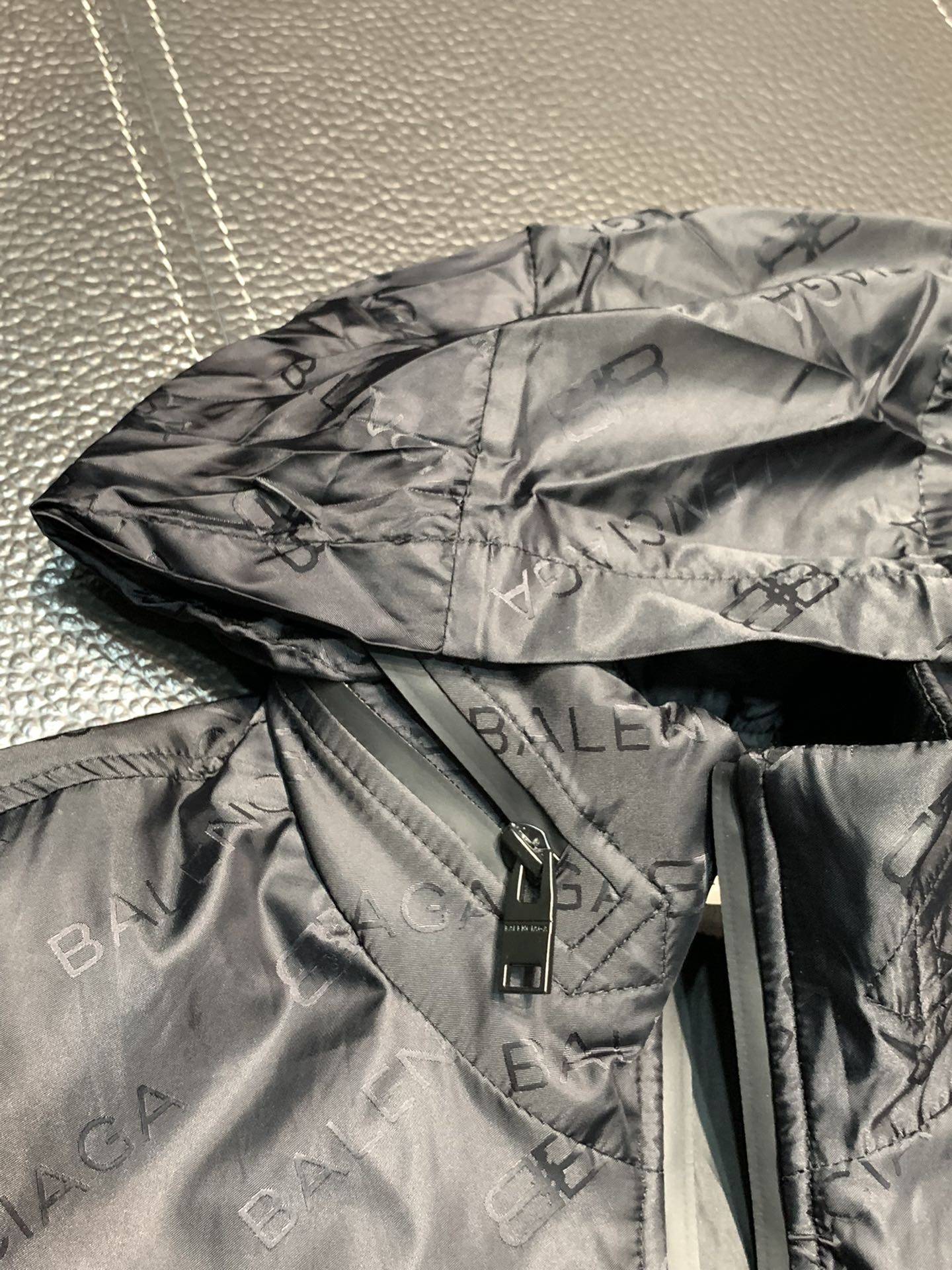 Ba1en*iaga  hooded stand collar jacket