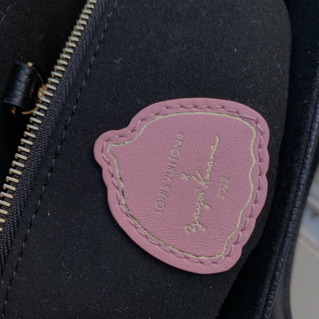 L0vis Vvtt0n Onthego Bag