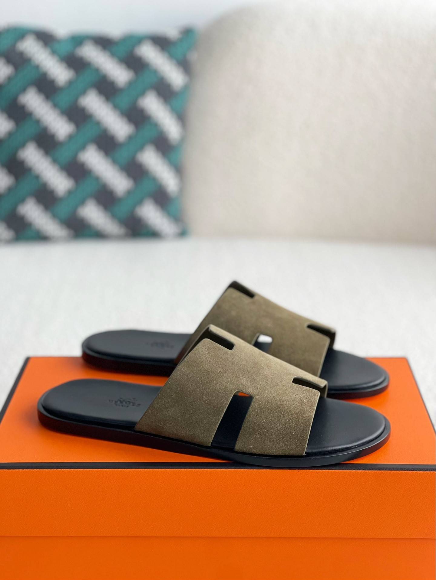 H**me5 zmir sandal