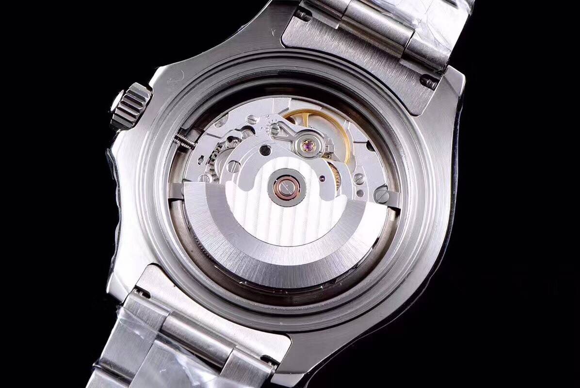 R01ex YM Yacht Series Men