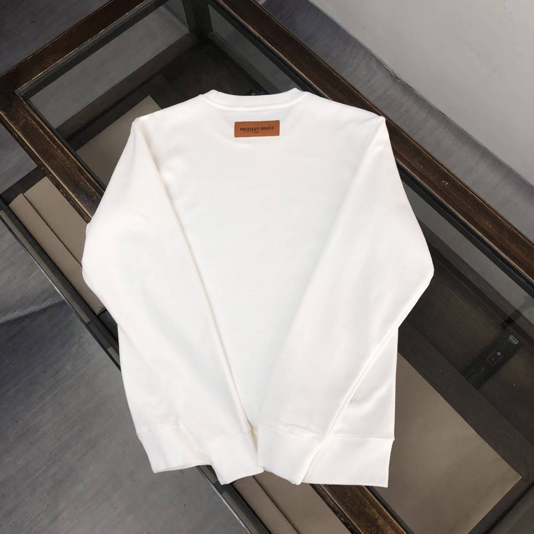 L0vis Vvtt0n 2023 new autumn and winter couples style round neck sweatshirt