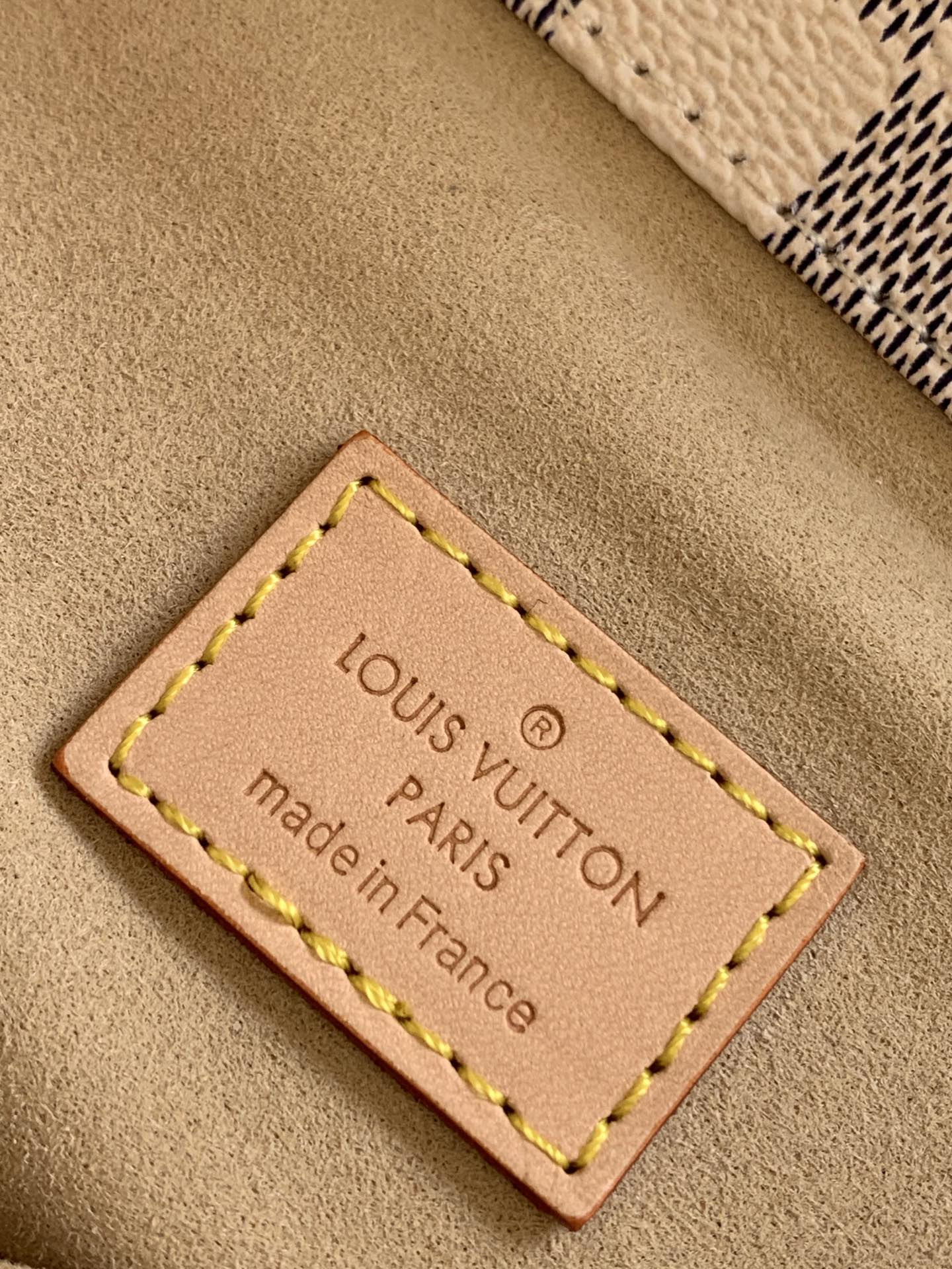 L0vis Vvtt0n Artsy Bag