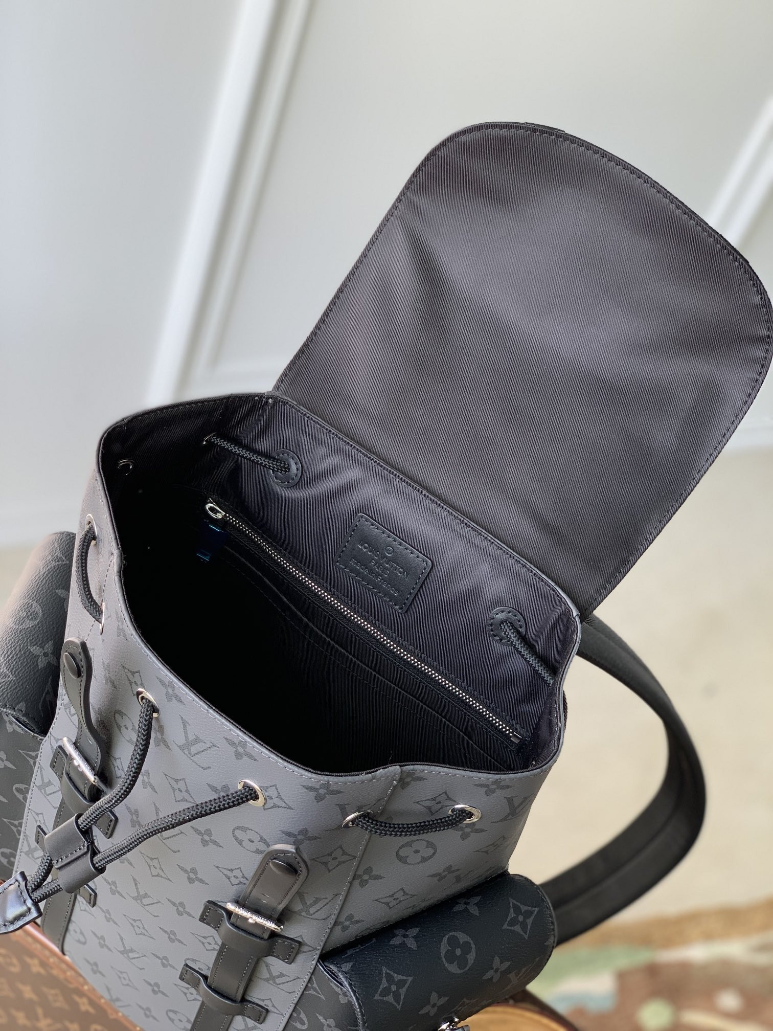 L0vis Vvtt0n Christopher Bag