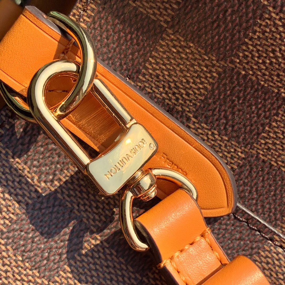 L0vis Vvtt0n Néonoé Bag