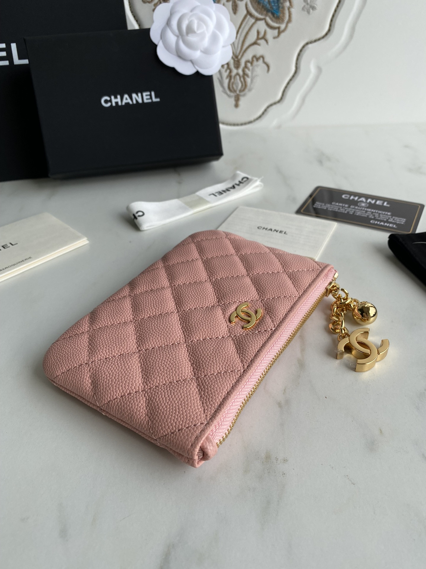 Chanle Zipped Wallet