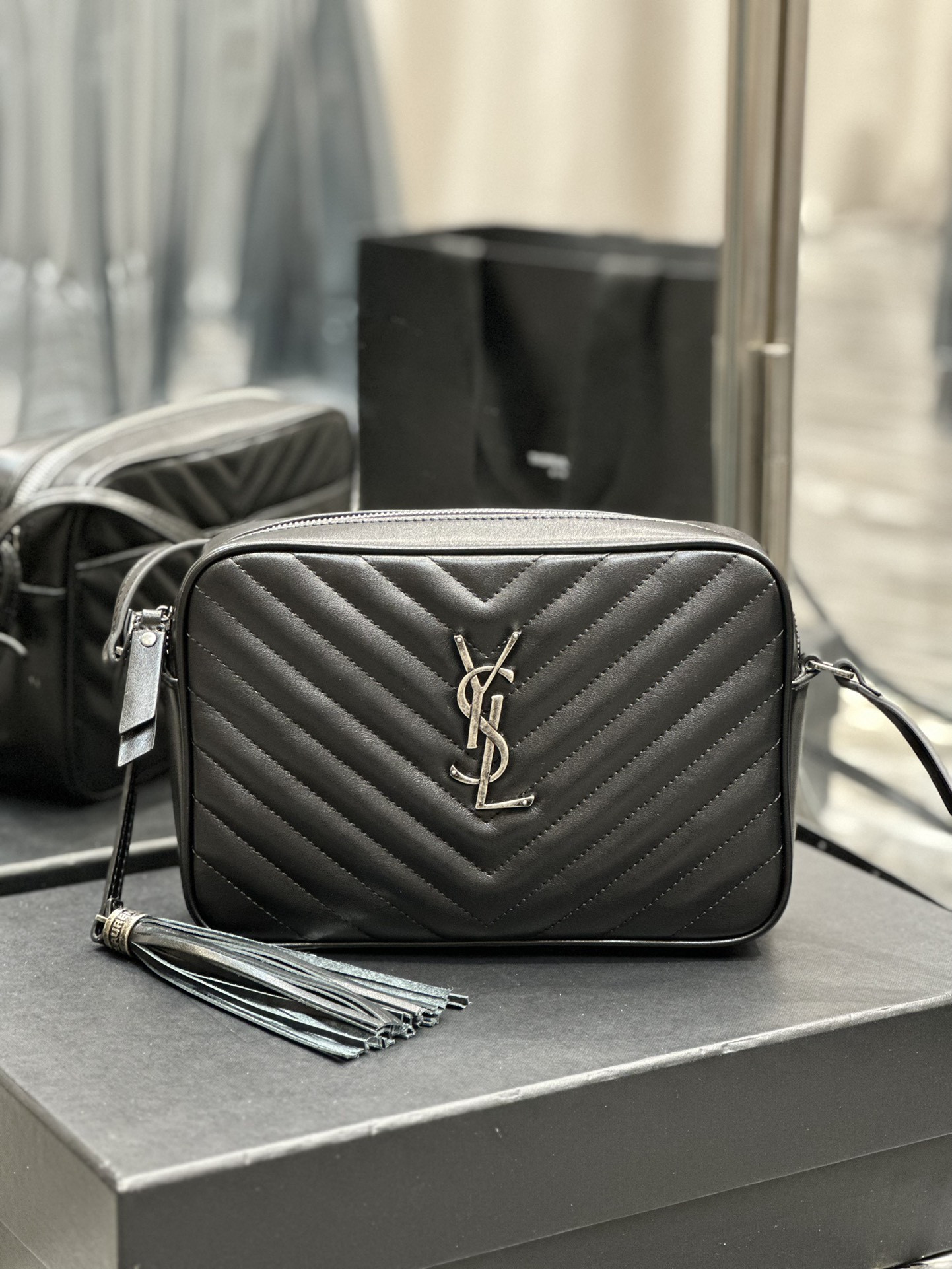 Y51 Lou Camera Bag