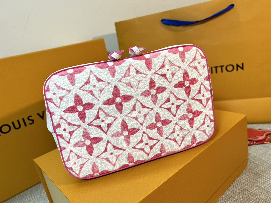 L0vis Vvtt0n Néonoé Bag