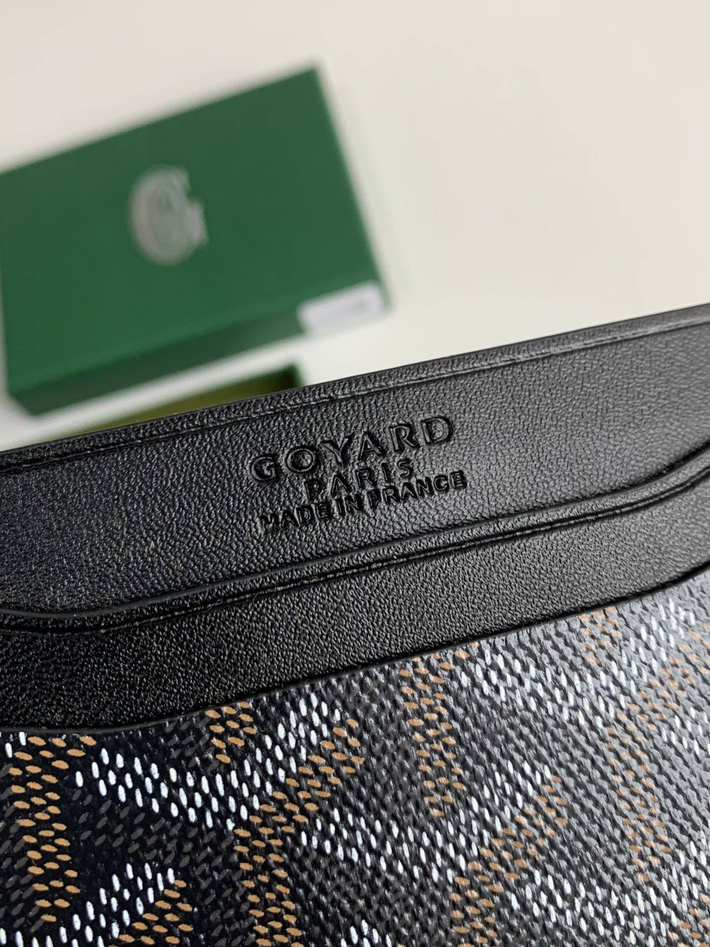 G09ard Card bag